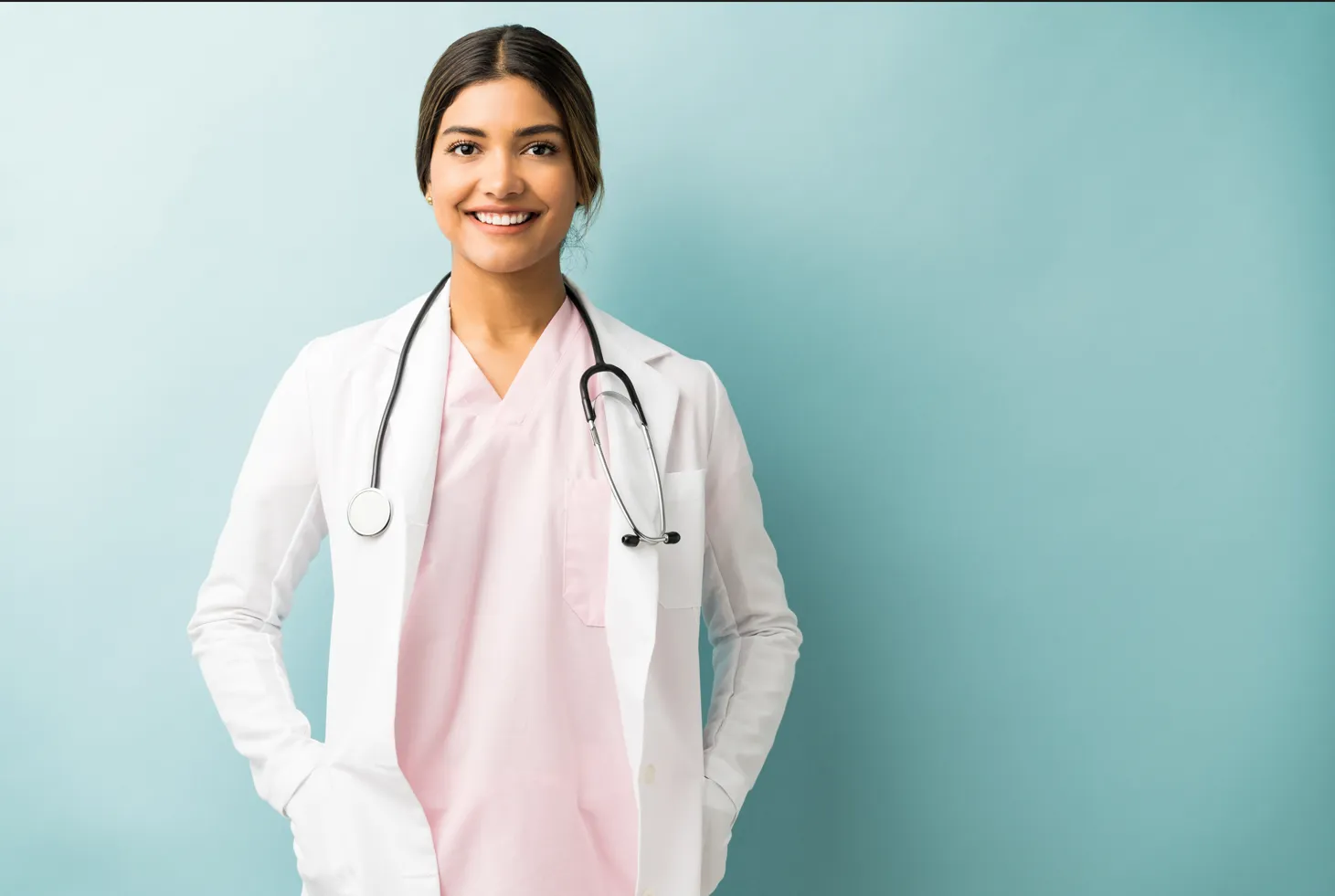 What I Wish I Knew Before Entering Aesthetic Medicine