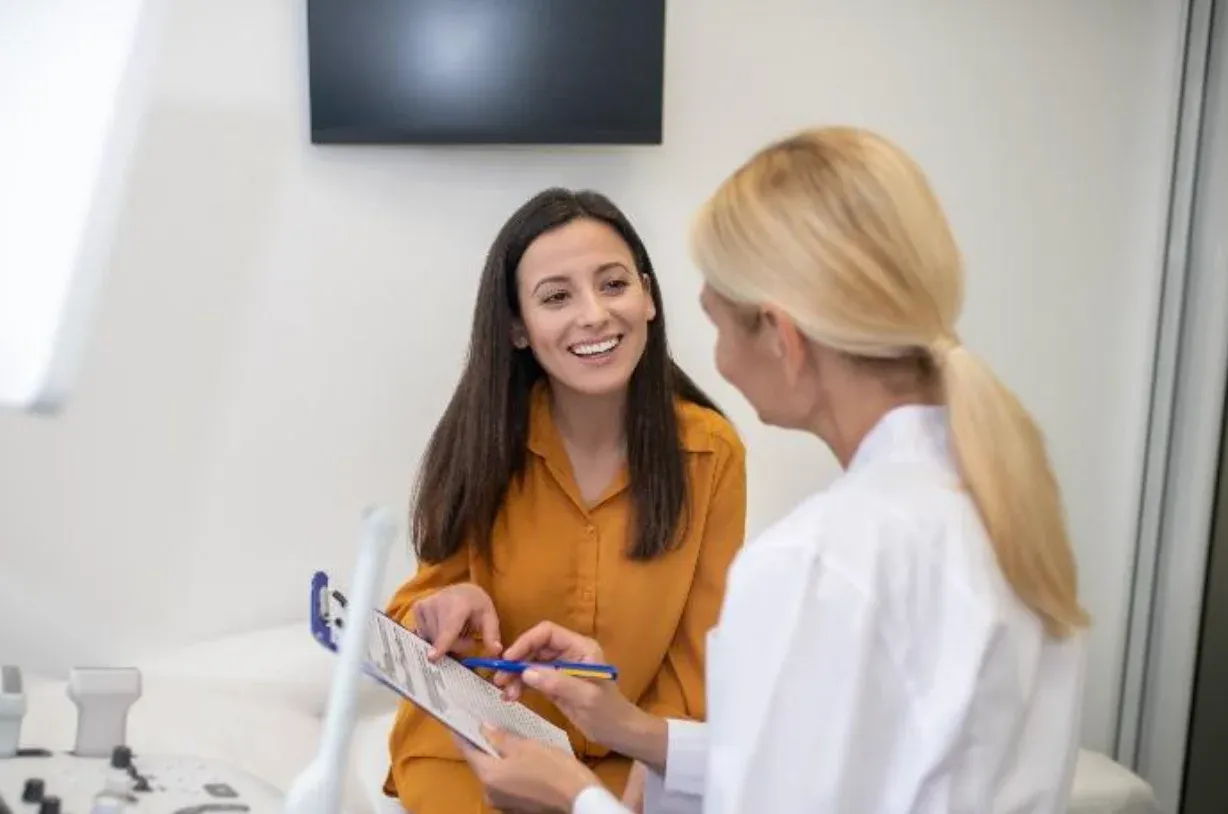 Aesthetic consultation focused on communication between provider and patient