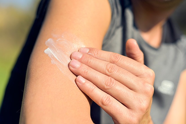 Chemical versus Physical Sunscreen?